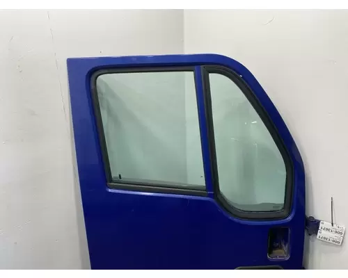 PETERBILT 387 Door Assembly, Front