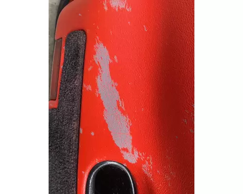 PETERBILT 387 Door Assembly, Front