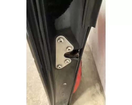 PETERBILT 387 Door Assembly, Front