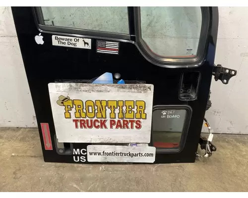 PETERBILT 387 Door Assembly, Front