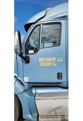 PETERBILT 387 Door Assembly, Front