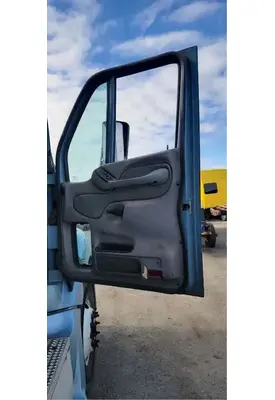 PETERBILT 387 Door Assembly, Front