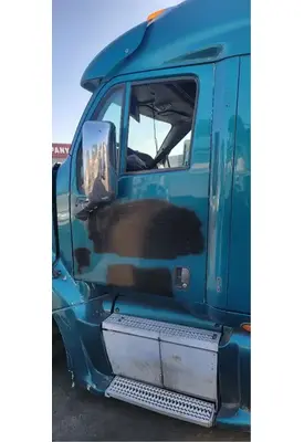 PETERBILT 387 Door Assembly, Front