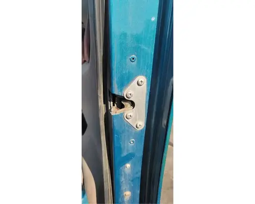 PETERBILT 387 Door Assembly, Front