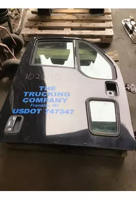 PETERBILT 387 Door Assembly