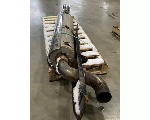 PETERBILT 387 Exhaust & Muffler