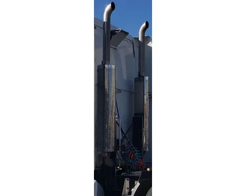 PETERBILT 387 Exhaust Assembly