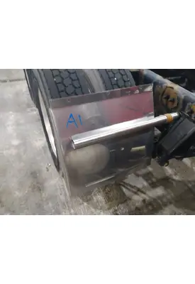 PETERBILT 387 FENDER, QUARTER/HALF REAR