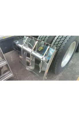 PETERBILT 387 FENDER, QUARTER/HALF REAR