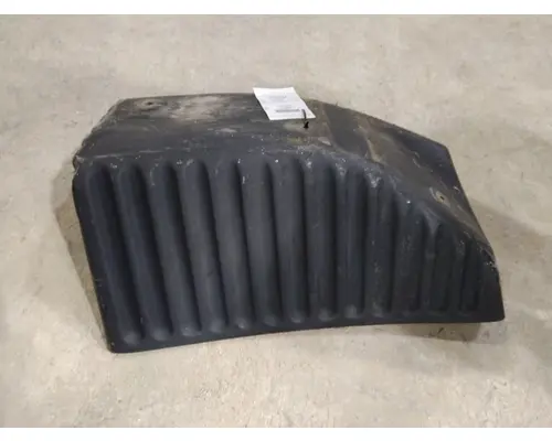 PETERBILT 387 FENDER, SPLASH SHIELDGUARD