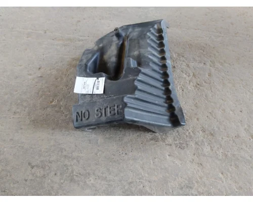 PETERBILT 387 FENDER, SPLASH SHIELDGUARD