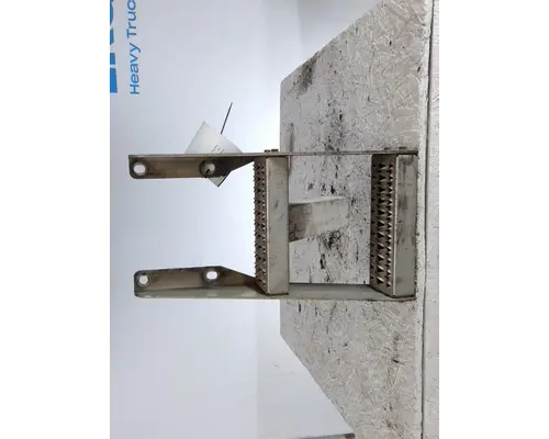 PETERBILT 387 FRAME STEP