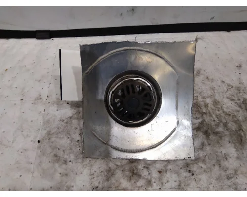 PETERBILT 387 FUEL FILLER NECKANTI-SIPHON