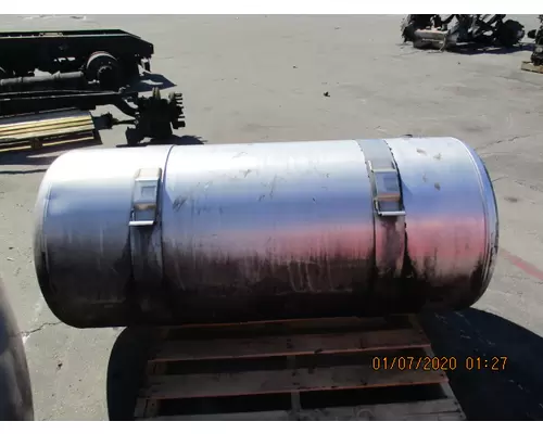 PETERBILT 387 FUEL TANK