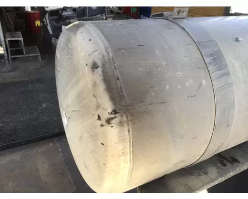 PETERBILT 387 FUEL TANK