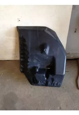 PETERBILT 387 Fender Extension