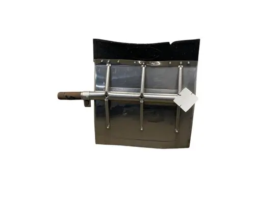 PETERBILT 387 Fender Extension