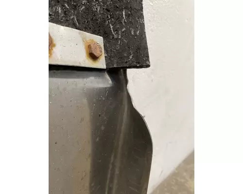 PETERBILT 387 Fender Extension