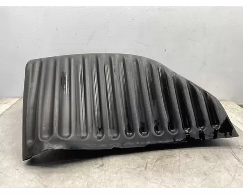 PETERBILT 387 Fender Extension