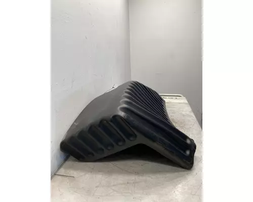 PETERBILT 387 Fender Extension