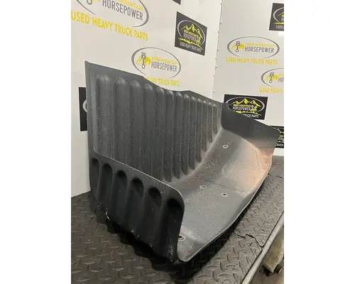 PETERBILT 387 Fender