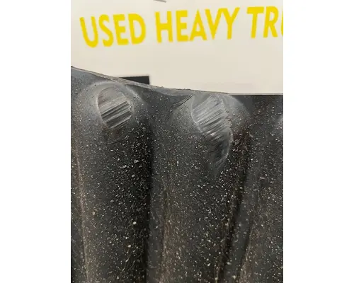PETERBILT 387 Fender