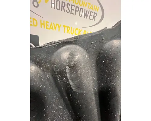 PETERBILT 387 Fender