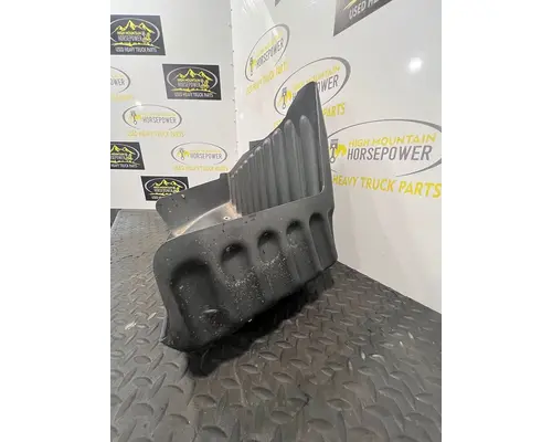 PETERBILT 387 Fender