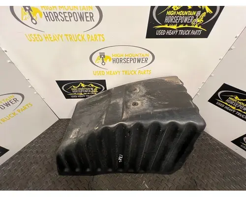 PETERBILT 387 Fender