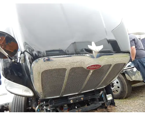 PETERBILT 387 Frame Horn