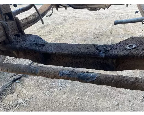 PETERBILT 387 Front Axle Assembly