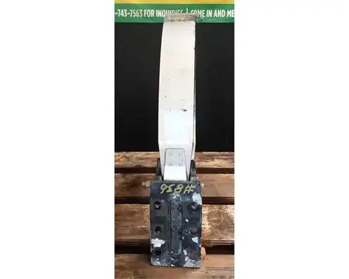 PETERBILT 387 Fuel Tank Brackets