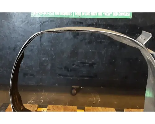 PETERBILT 387 Fuel Tank Brackets