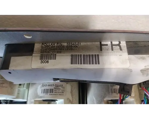 PETERBILT 387 GAUGE CLUSTER