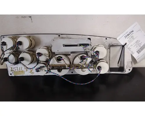 PETERBILT 387 GAUGE CLUSTER