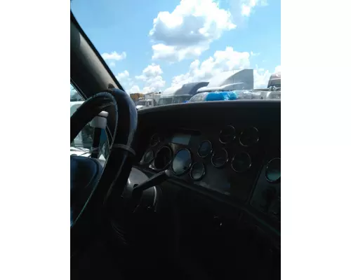PETERBILT 387 GAUGE CLUSTER