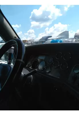 PETERBILT 387 GAUGE CLUSTER