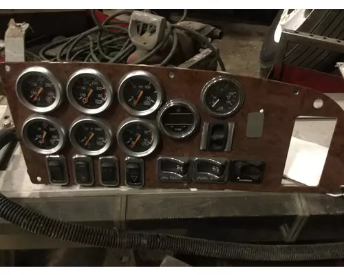 PETERBILT 387 GAUGE CLUSTER