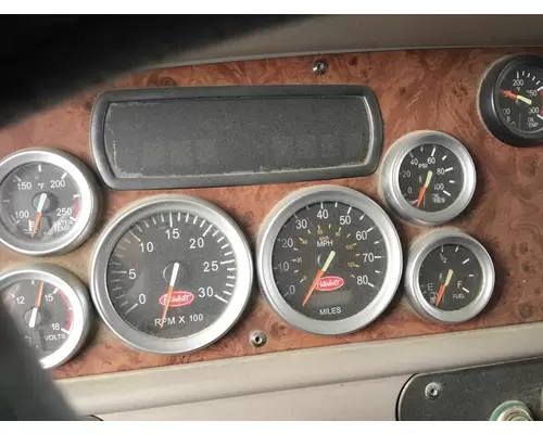 PETERBILT 387 GAUGE CLUSTER