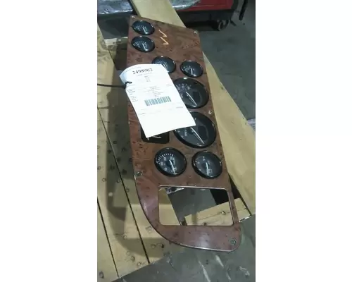 PETERBILT 387 GAUGE CLUSTER
