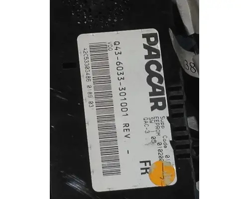 PETERBILT 387 GAUGE CLUSTER