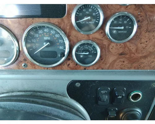 PETERBILT 387 GAUGE FUEL