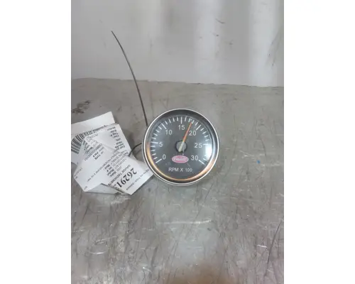 PETERBILT 387 GAUGE TACHOMETER