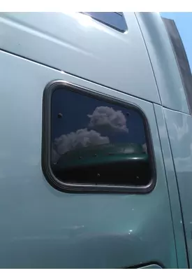 PETERBILT 387 GLASS, SLEEPER