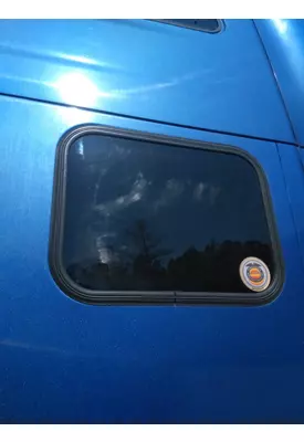 PETERBILT 387 GLASS, SLEEPER