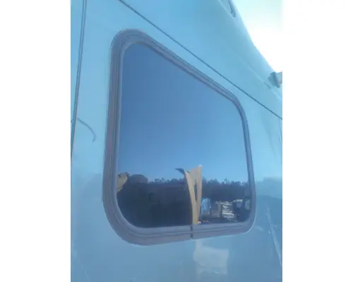 PETERBILT 387 GLASS, SLEEPER