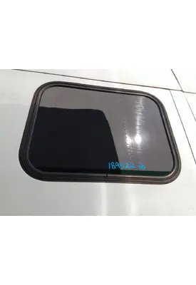 PETERBILT 387 GLASS, SLEEPER