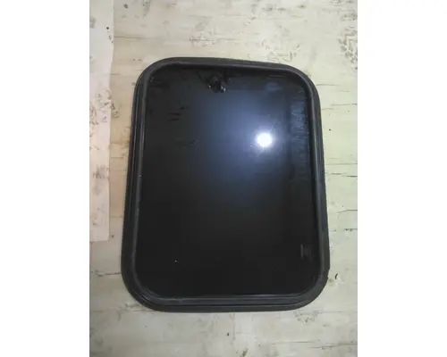 PETERBILT 387 GLASS, SLEEPER