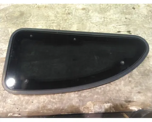 PETERBILT 387 GLASS, SLEEPER