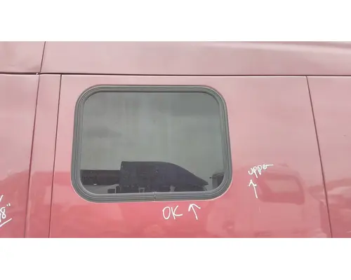 PETERBILT 387 GLASS, SLEEPER